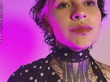 Stripchat Best live sex cam show of Luana_Fiore0