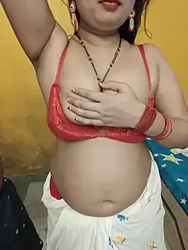 Stripchat Live Sex of MONAJI_HOT