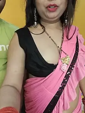 Stripchat Live Porn of MONAJI_HOT