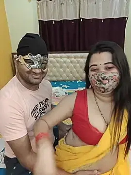 Stripchat Sex Cam of MONAJI_HOT