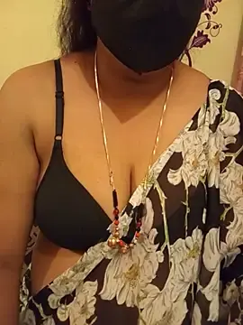 Stripchat Free Porn Cam of UR_Chocogirl