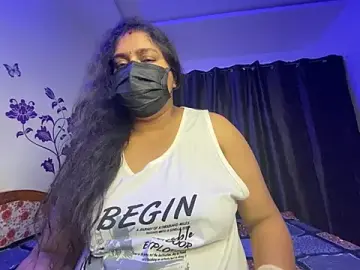 Stripchat Nude Webcam of UR_Chocogirl