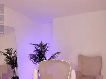 Stripchat Watch Live Sex Cams of KendallRiseX