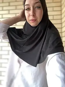 Stripchat Best Webcam of LynaFrost