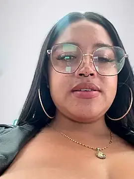 Stripchat Adult Webcams of Mia_Risky-1