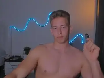 Stripchat Free Porn Cam of find0m_master