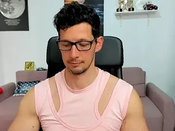 Stripchat Free Porn Cam of BrutusK08