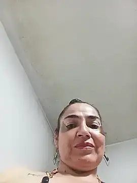 Stripchat Sex Cam of MaryRoze_