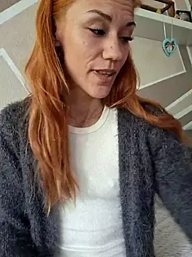 Stripchat Sex Chat of SlimBellaOfficial