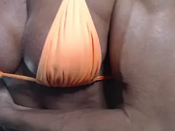 Stripchat Sex Cam of Stronggsexy