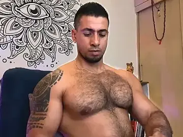 Stripchat Free Live Porn of aaroncolombia
