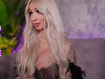 Stripchat Nude Webcam of BambiKayyy