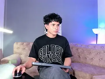 Stripchat Live Sex Cam of Jhonny-Blake