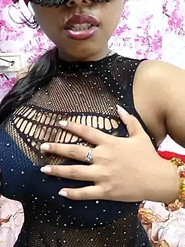 Stripchat Live Sex Cam of sandy_naughty