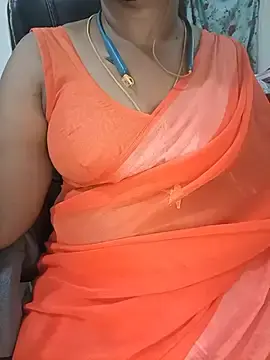 Stripchat Adult Webcam of Tamil-hotwife