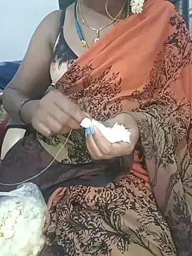 Stripchat Live Sex Cam of Tamil-hotwife