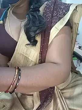 Stripchat Adult Webcam of Tamil-hotwife