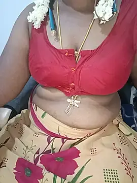 Stripchat Nude Webcam of Tamil-hotwife