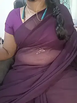 Stripchat Adult Webcam of Tamil-hotwife