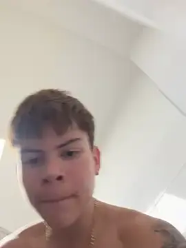 Stripchat Live Sex of Handsome_boys69