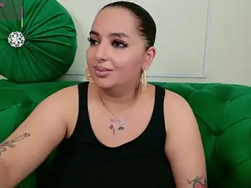 Stripchat Sex Chat of BustyAllyy