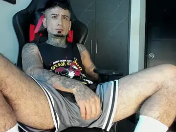Stripchat Live Porn of sergiio_mesa27