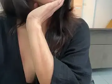 Stripchat Free Porn Cam of Cupid_of_Hearts