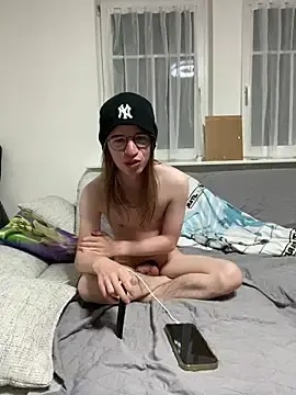 Stripchat Sex Cam of YoungSebi