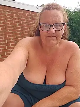 Stripchat Watch Live Sex Cams of MissQueenBeex