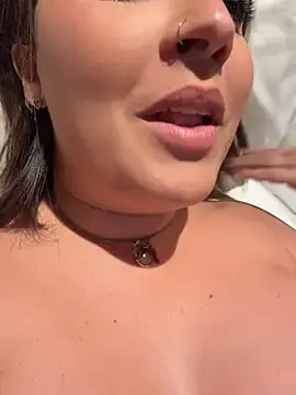 Stripchat Sex Cam of Novababy18