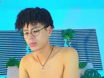 Stripchat Live Sex of ThiiagoSaeenz