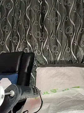 Stripchat Sex Cam of Bonnie_willliams19