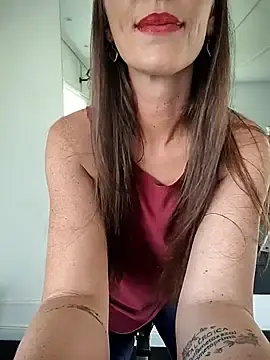 Stripchat Sex Cam of Karlacasada