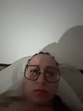 Stripchat Adult Webcam of queenlo_xxx