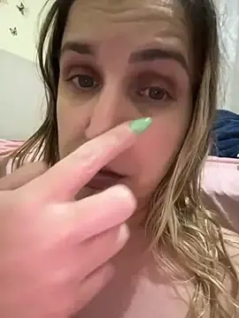 Stripchat Live Sex of Bia_sexynovaes