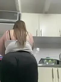 Stripchat Nude Webcam of Chloee_Peach