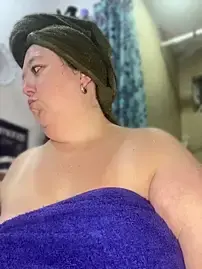Stripchat Adult Webcam of Chloee_Peach