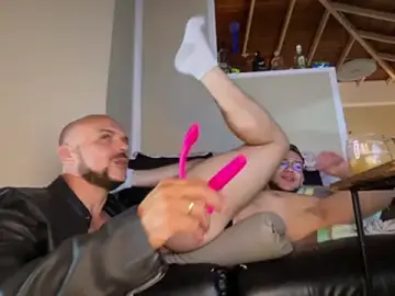 Stripchat Free Porn Cam of Neil_and_isaac