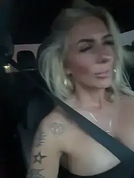 Stripchat Live Sex of blondiluvsanal