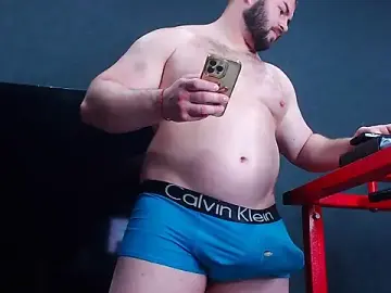 Stripchat Live Sex of muscularjohnforuX