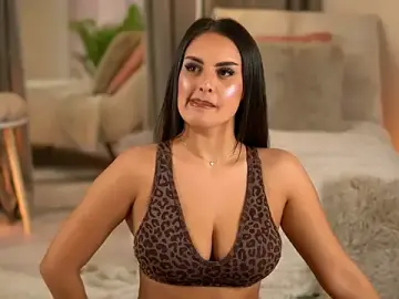 Stripchat Nude Webcam of AlmaLuv