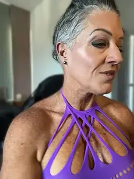Stripchat Best live sex cam show of Devon2020