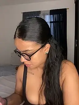 Stripchat Watch Live Sex Cams of trianawhite