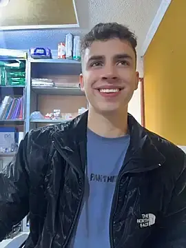 Stripchat Best live sex cam show of AdrianRinaldi