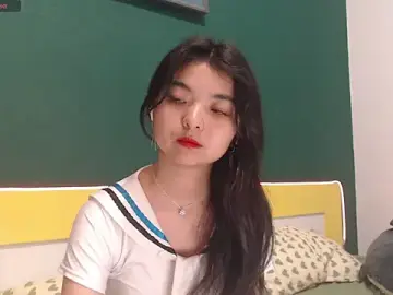 Stripchat Best live sex cam show of Shy_Kira