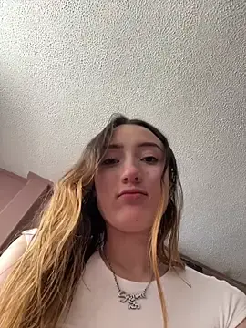 Stripchat Live Porn of Valery_Salmons