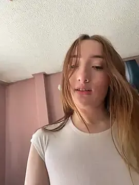 Stripchat Adult Video Chat of Valery_Salmons