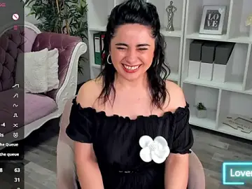 Stripchat Live Sex Cam of EmaBrownie