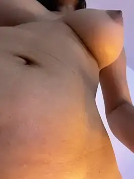 Stripchat Sex Chat of EmmiiGlow