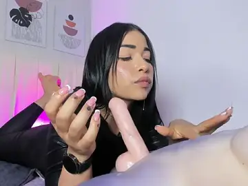 Stripchat Free Porn Cam of Madiisson_Millerr